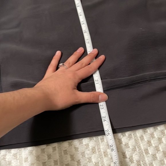 Vintage Disney Store Tigger Sweatshirt - Picture 14 of 16